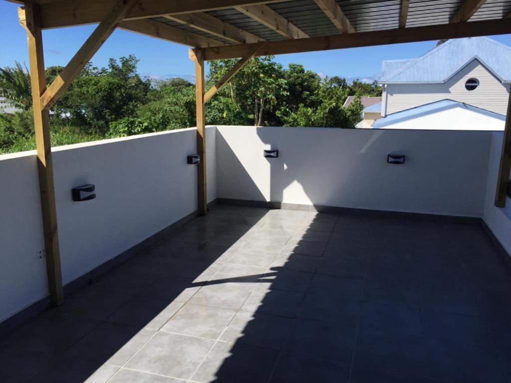 Ylang Residence Avec Piscine Chauffee & Jacuzzi Le Patelin Luaran gambar